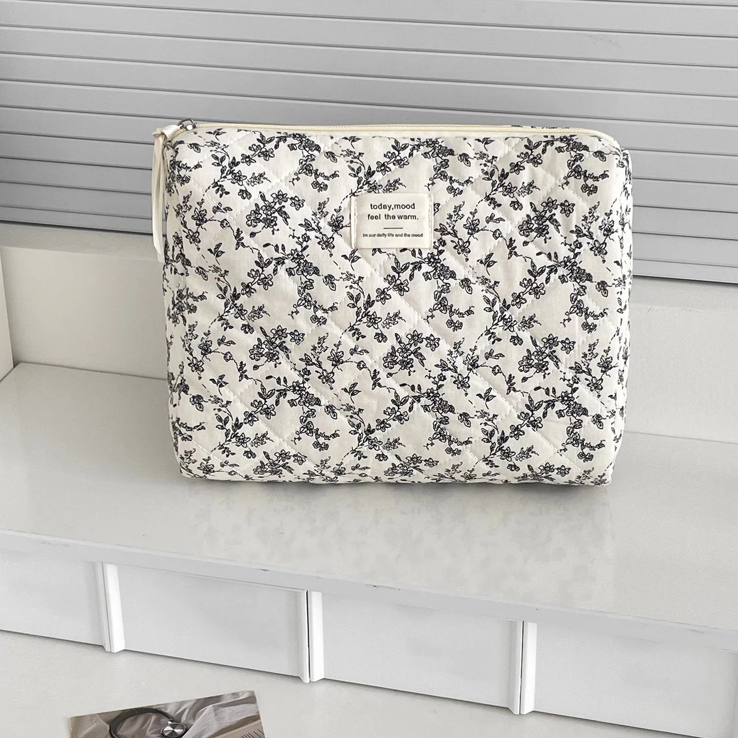 Sac Matelassé Fleurs Noires Femme